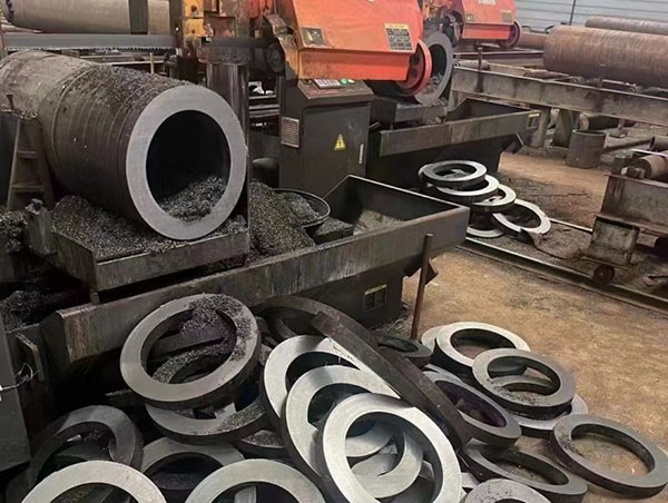 边坝零售 42CrMo无缝管 切割下料 试样采购